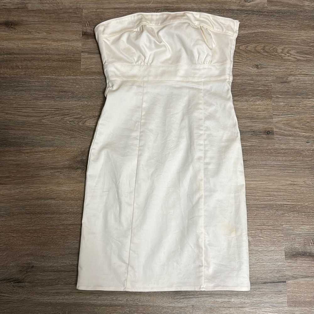 H&M - Creme Strapless Tube Dress Mid Length (size 4)